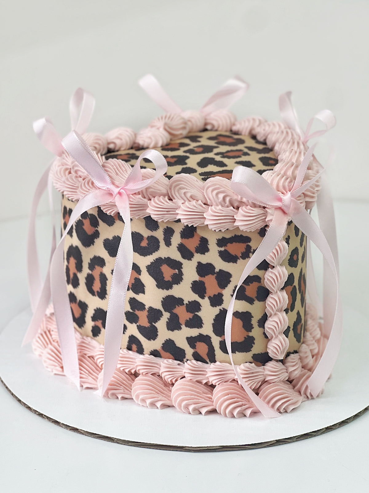 Cheetah Cake