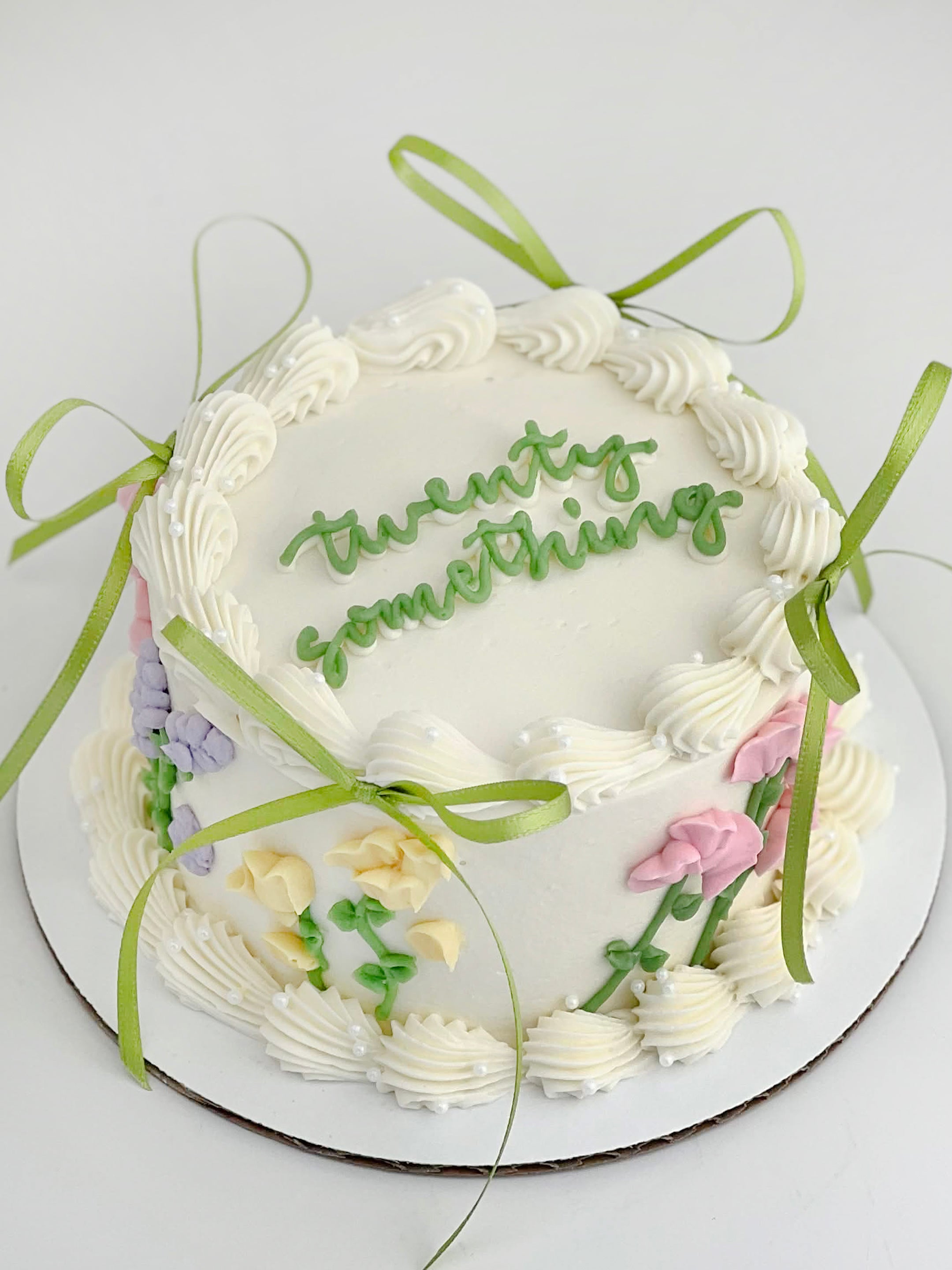 Garden Bow Cake