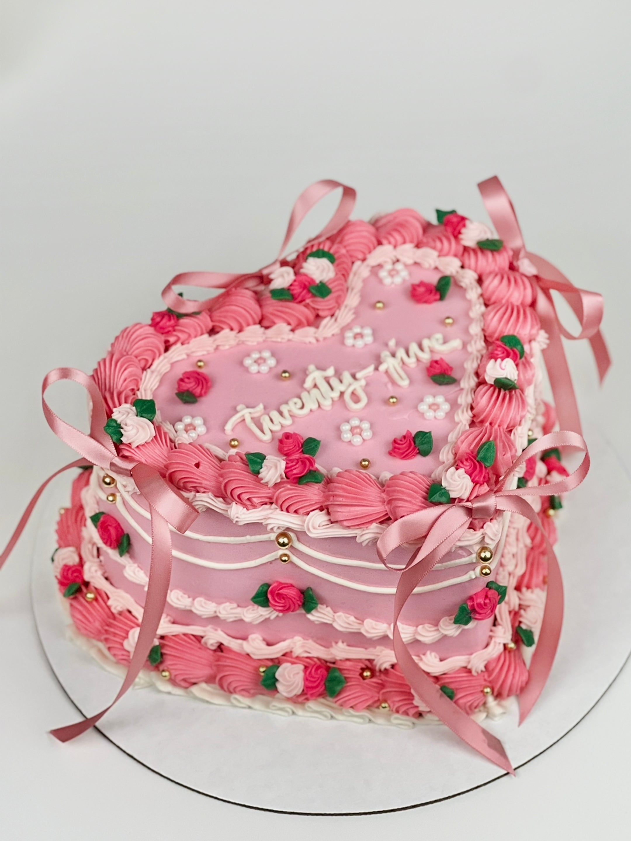 Pink Floral Vintage Heart Cake