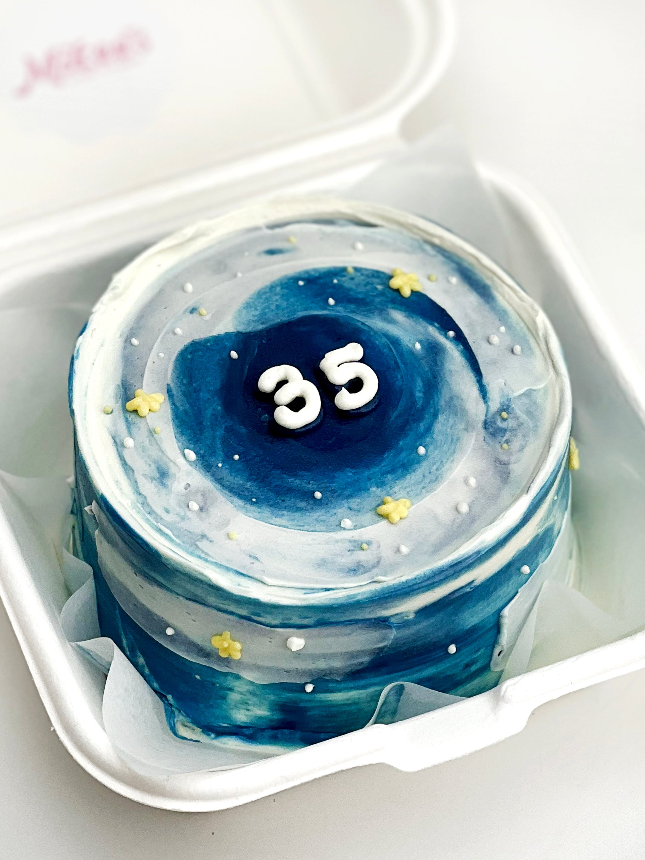 Milky Galaxy Cake