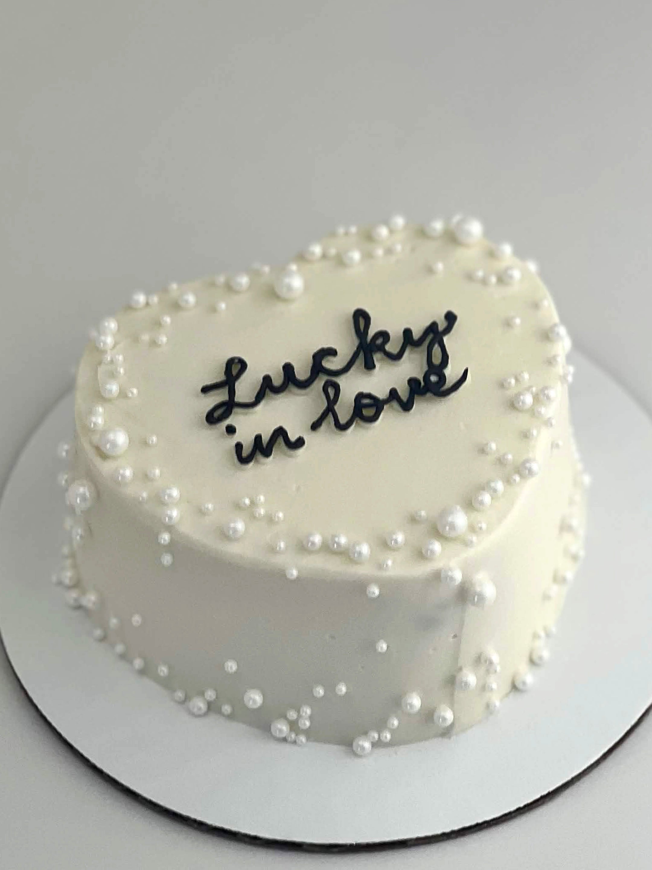 Pearl Cake