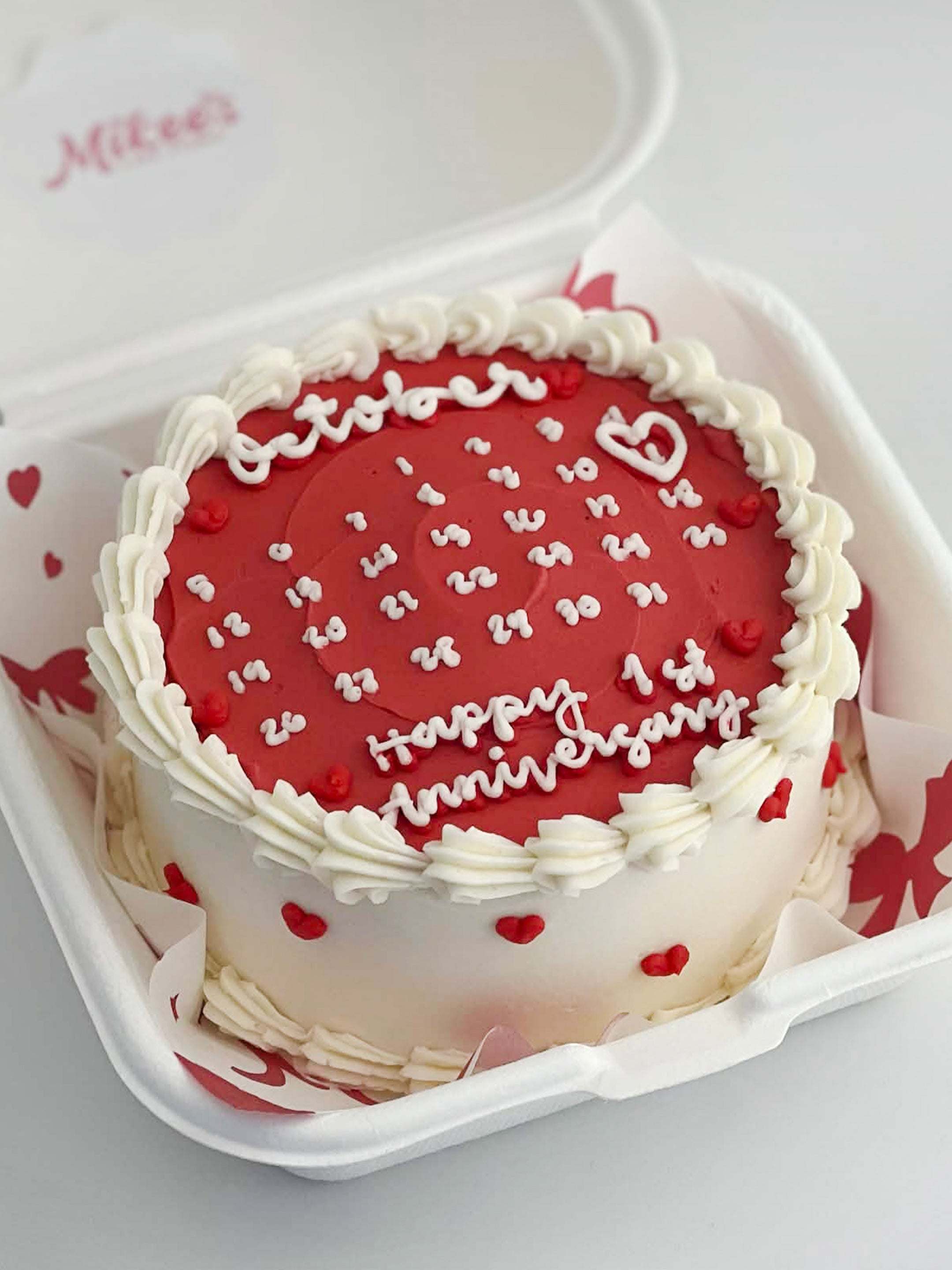 Sweetheart Calendar Cake