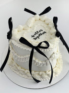 Ivory Bow Vintage Cake